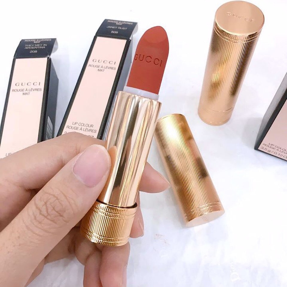 Son Gucci Rouge À Lèvres Mat Lip Colour